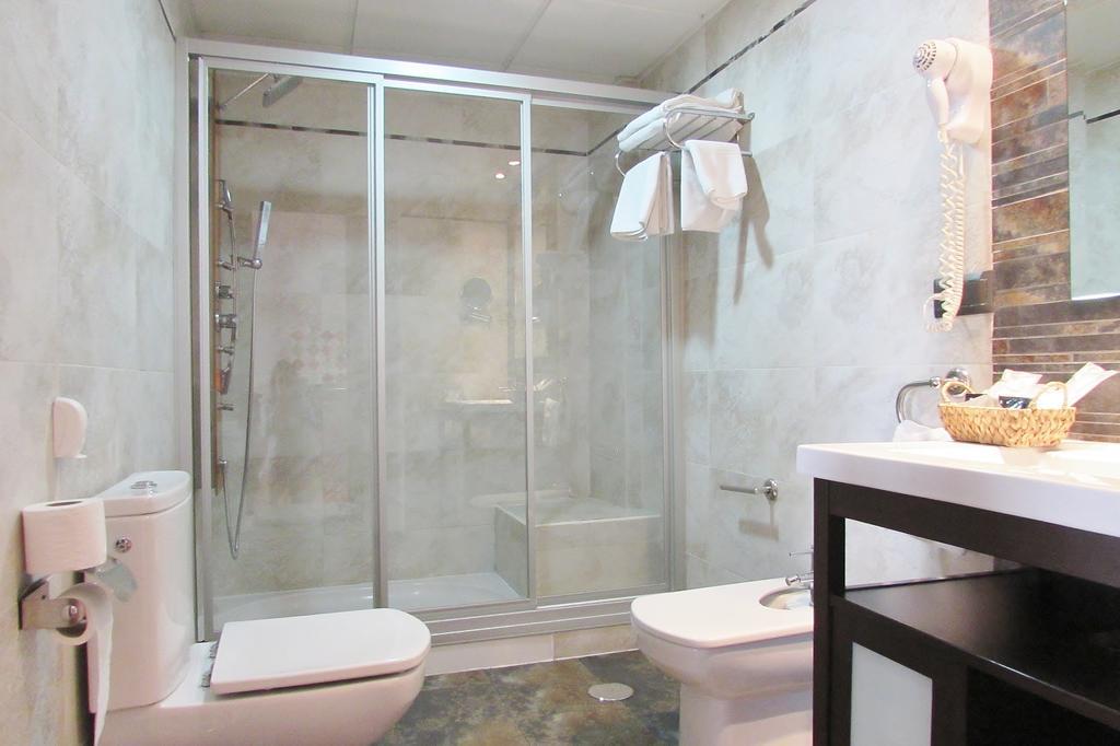 Apartamentos Turisticos Las Nieves Grenada Zewnętrze zdjęcie
